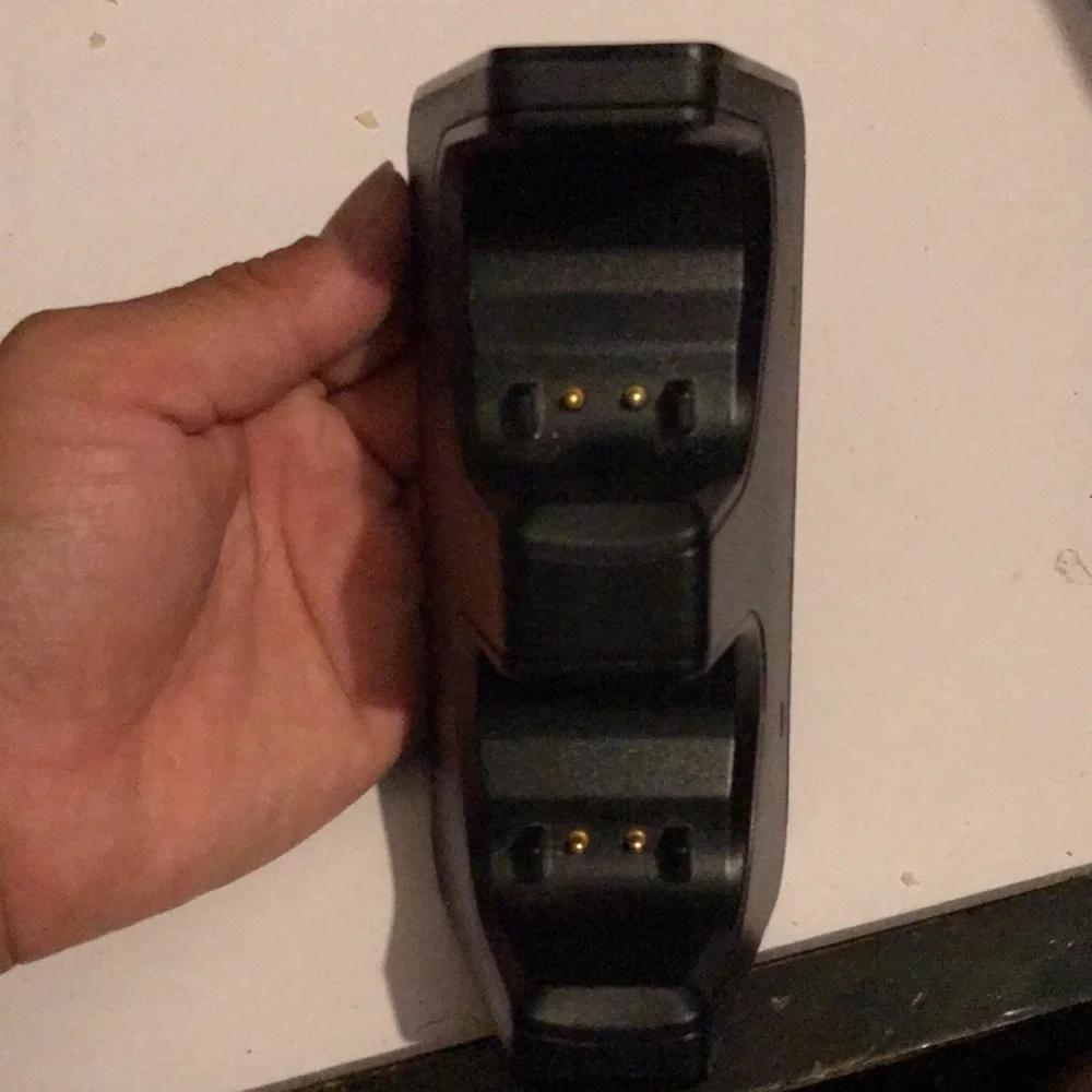 Dream gear  Xbox one dual charger station